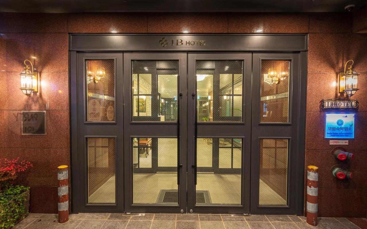 Seomyeon Ib Hotel Busan Bagian luar foto